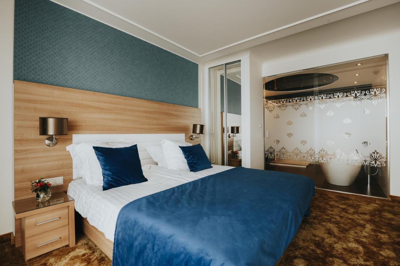 Sulkowski Conference Hotel 3*